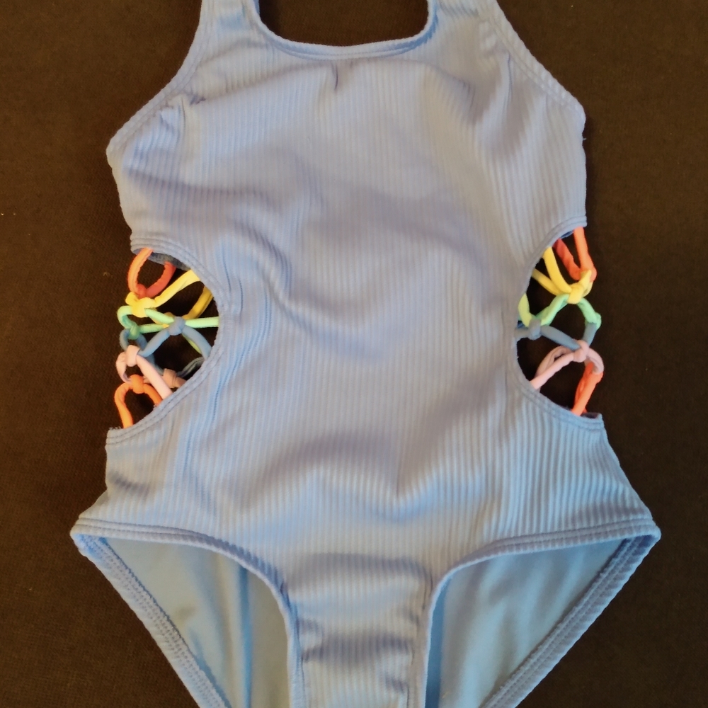 Bathing suit